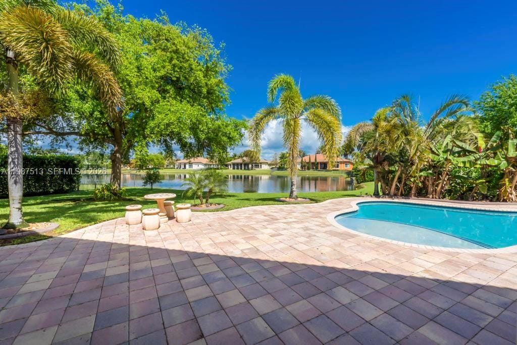 15127 SW 40th Street, Davie, FL 33331 photo 4