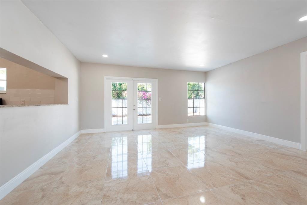 1031 SW 6th Way, Deerfield Beach, FL 33441 photo 10
