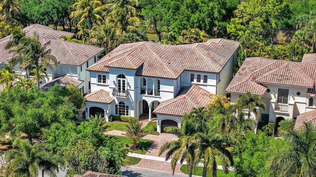 17681 Middlebrook Way, Boca Raton, FL 33496