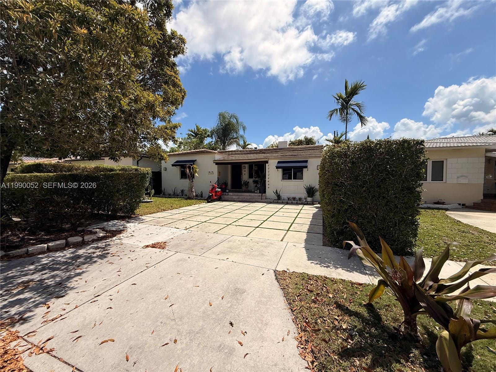 2260 SW 25th Street, Miami, FL 33133
