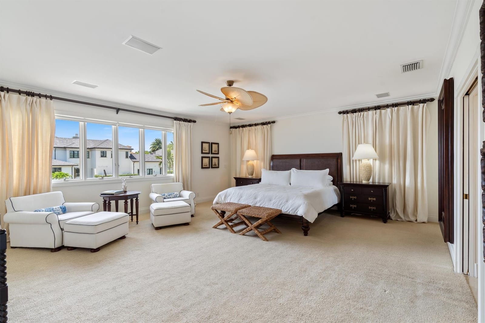 703 Royal Plaza Drive — photo 9