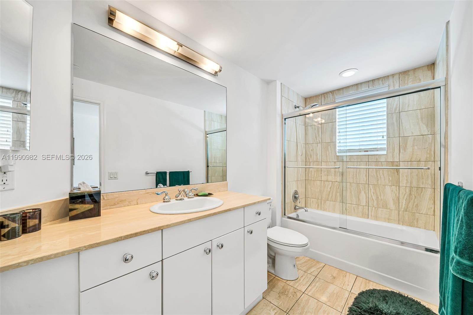 21050 Point Place 401, Aventura, FL 33180 photo 23