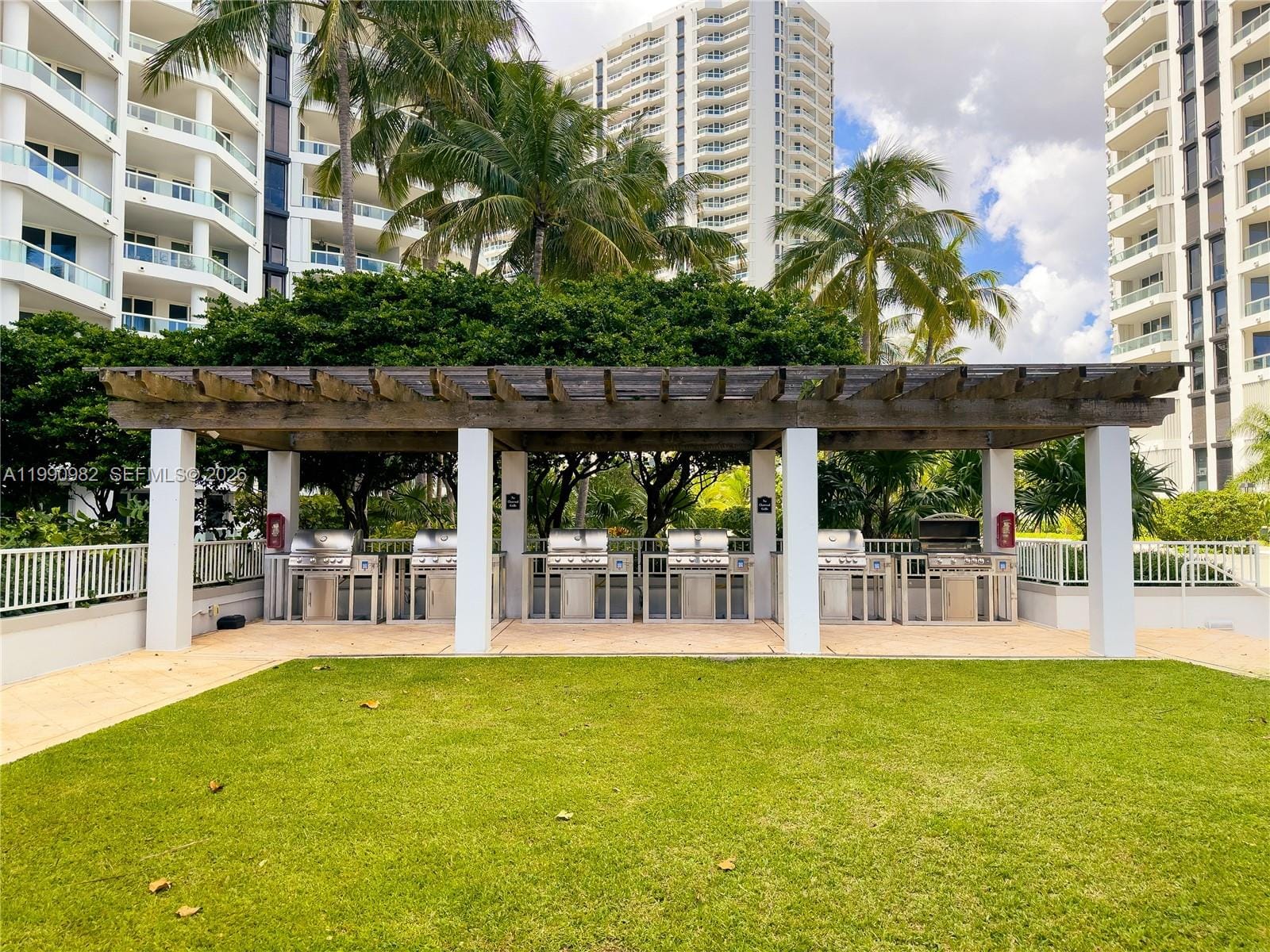 21050 Point Place 401, Aventura, FL 33180 photo 29