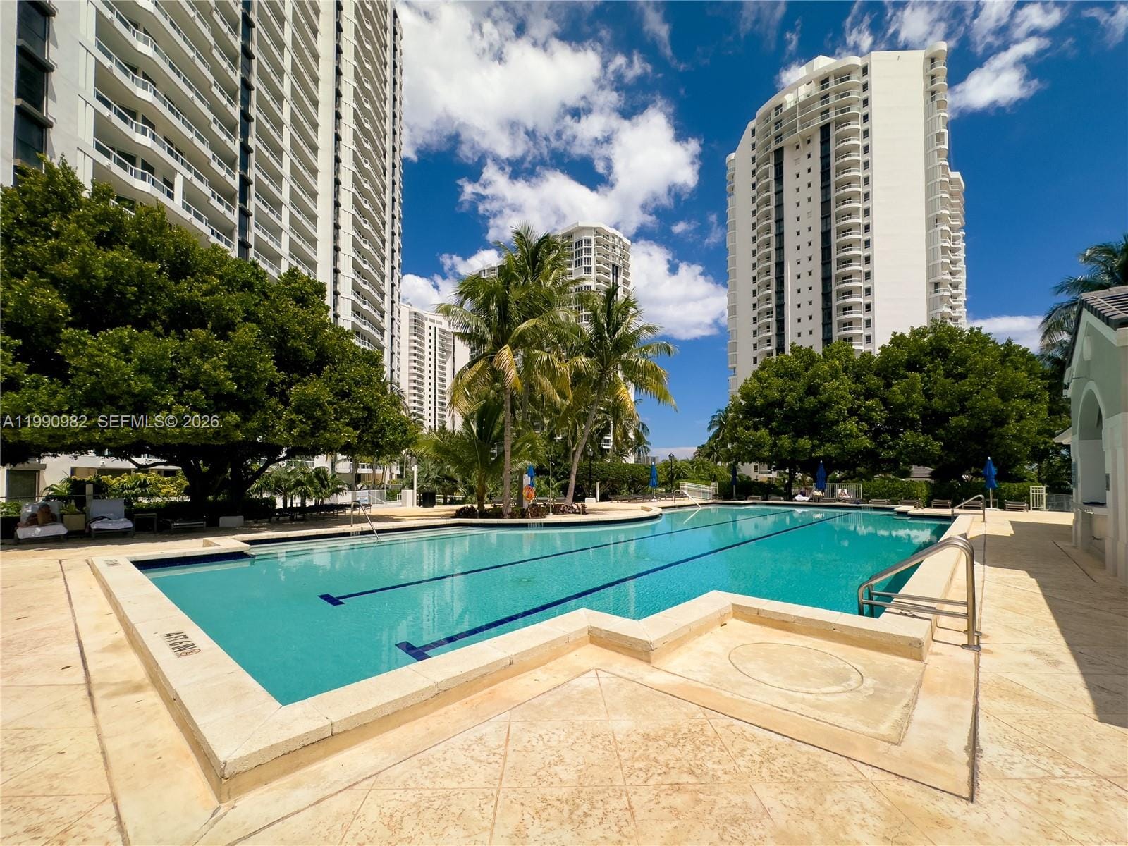 21050 Point Place 401, Aventura, FL 33180 photo 30