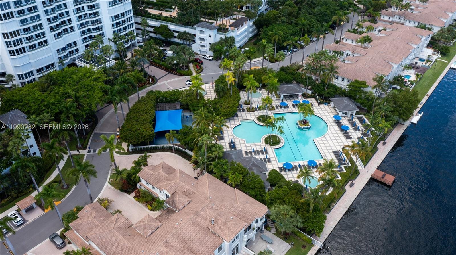 21050 Point Place 401, Aventura, FL 33180 photo 4