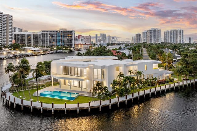 501 Palm Drive, Hallandale Beach, FL 33009