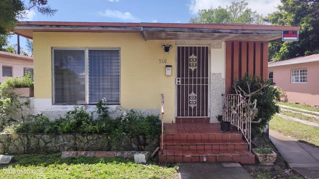 760 NW 52nd Street, sold in Bowling Green, Miami, FL