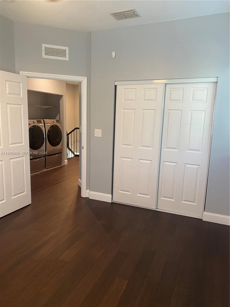 2706 NE 30th Place 2706 — photo 5