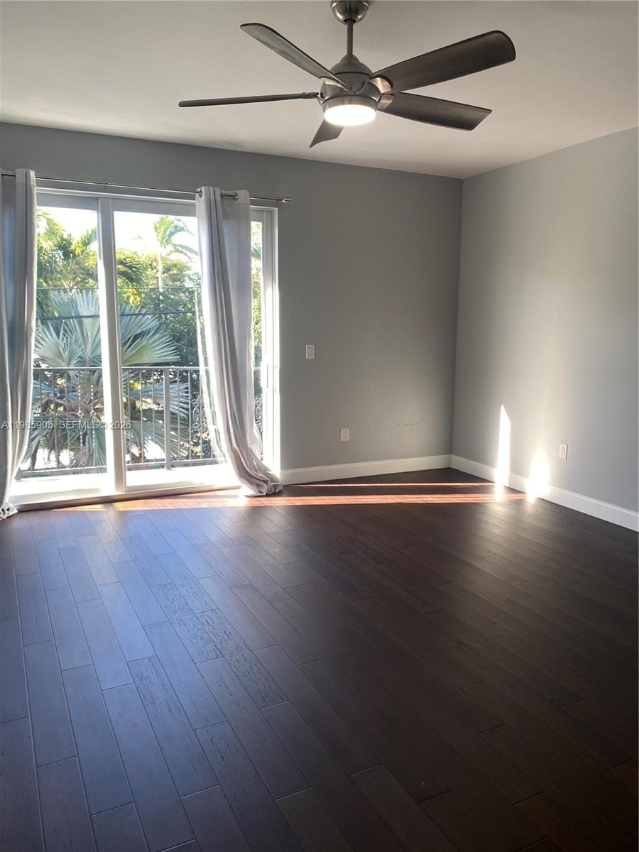 2706 NE 30th Place 2706 — photo 11