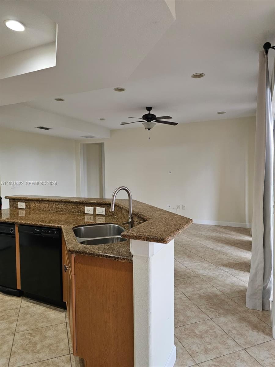 8255 NW 128th Lane 19-C, Parkland, FL 33076 photo 5