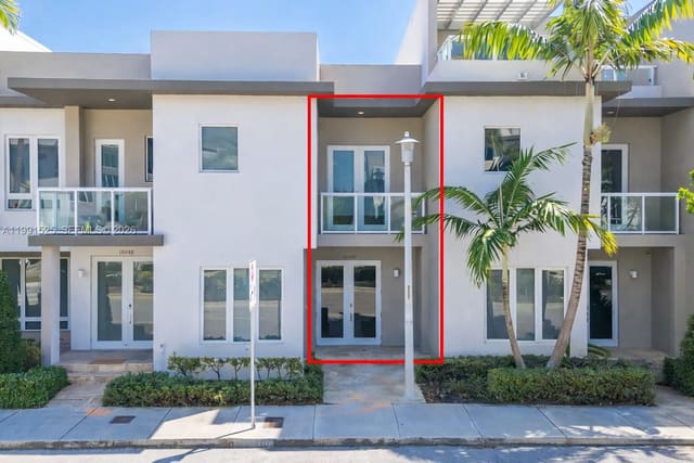 10502 NW 66th Street, Doral, FL 33178