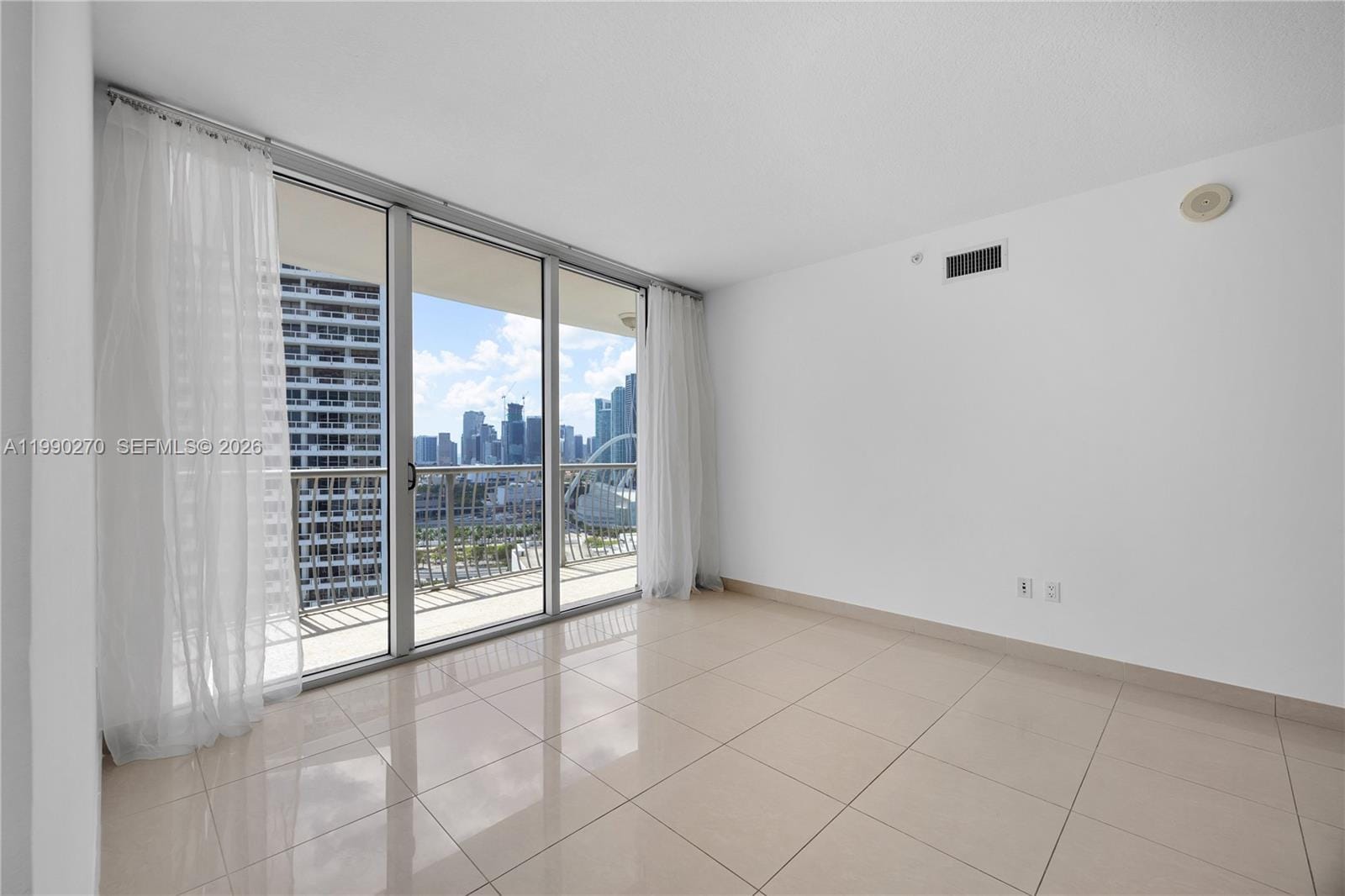 1750 N Bayshore Drive 2804, Miami, FL 33132 photo 5