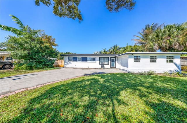 1721 SW 35th Avenue, sold in Fairfax Brolliar Add Sec, Fort Lauderdale, FL