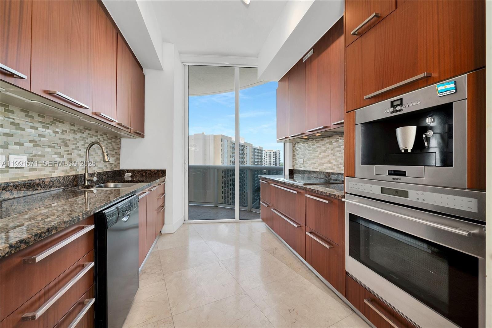 16001 Collins Avenue 1005, Sunny Isles Beach, FL 33160 photo 16