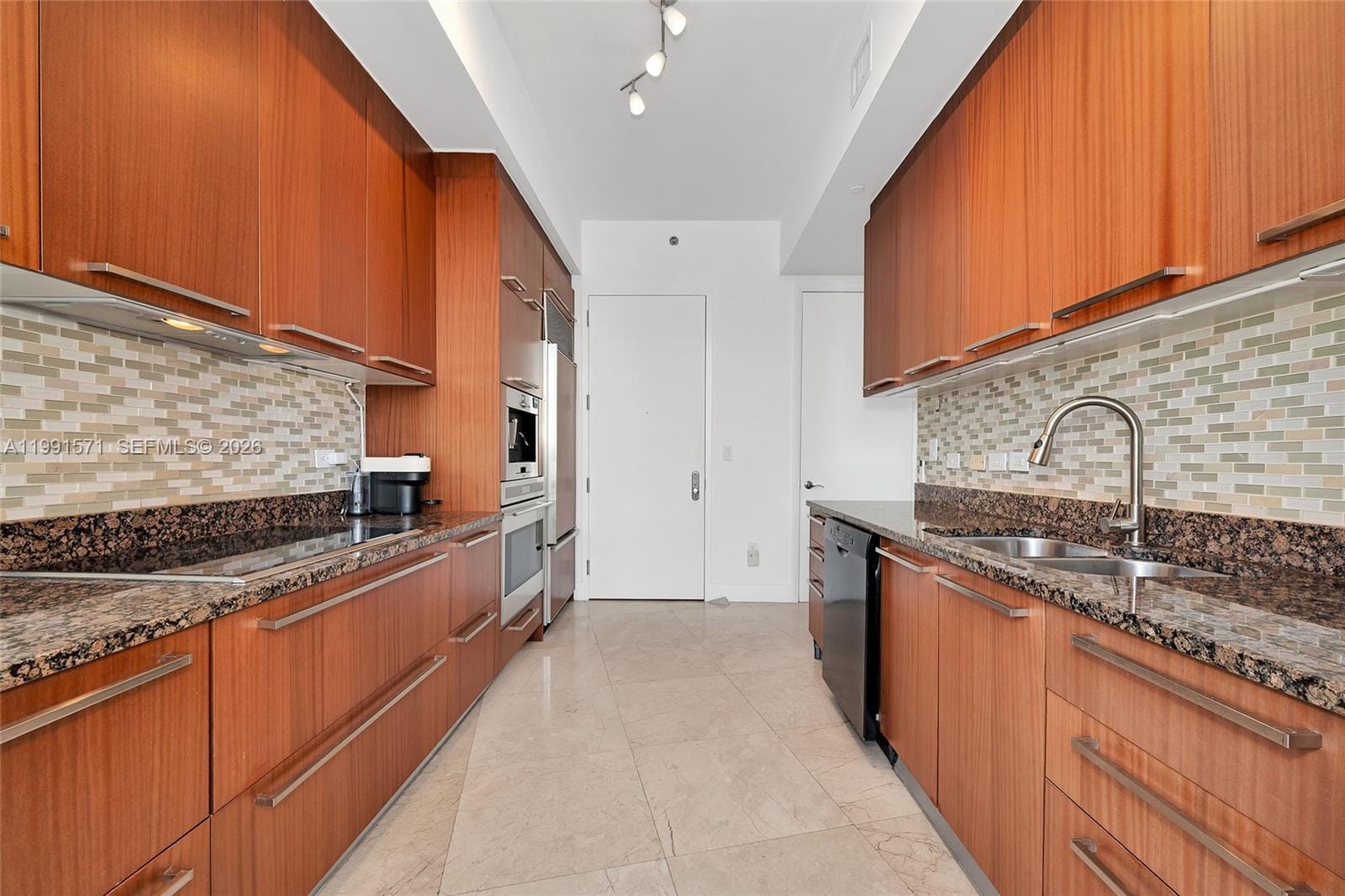 16001 Collins Avenue 1005, Sunny Isles Beach, FL 33160 photo 17