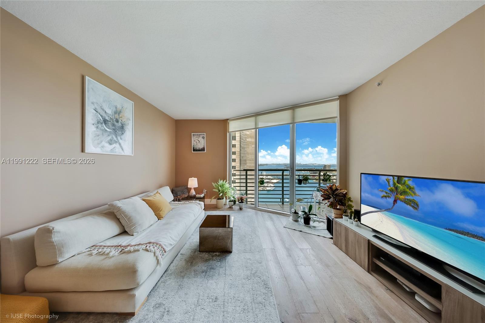 335 S Biscayne Boulevard 3110, Miami, FL 33131, Miami