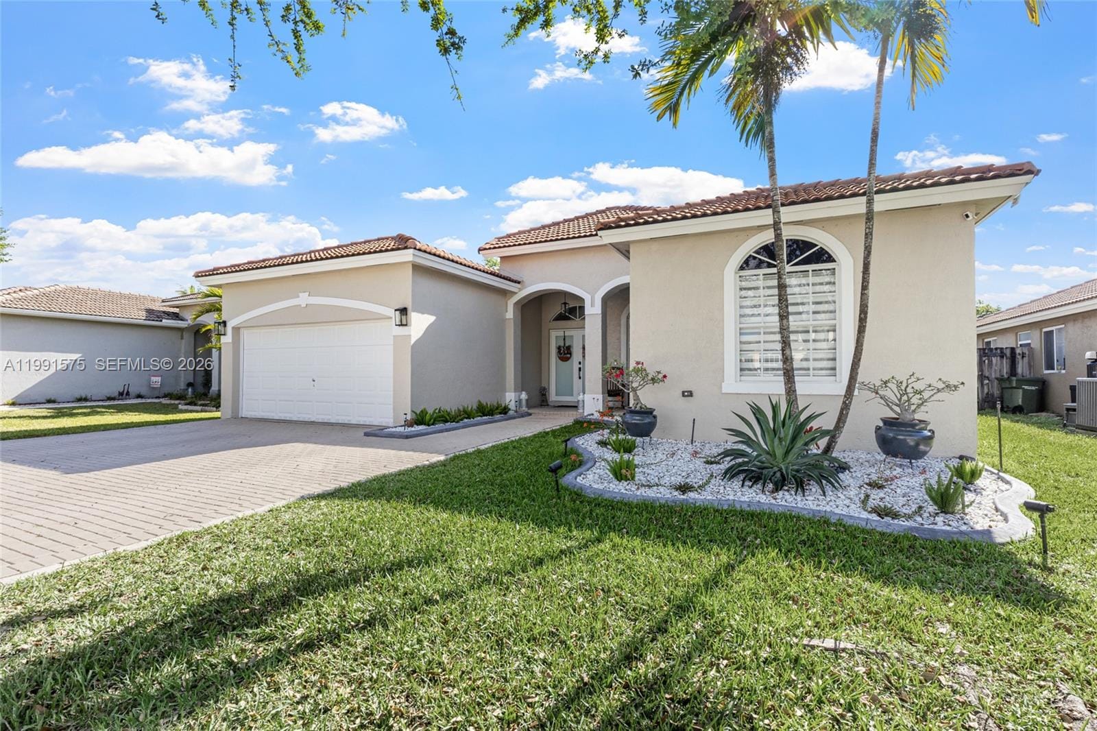695 SE 30th Drive, Homestead, FL 33033 photo 3