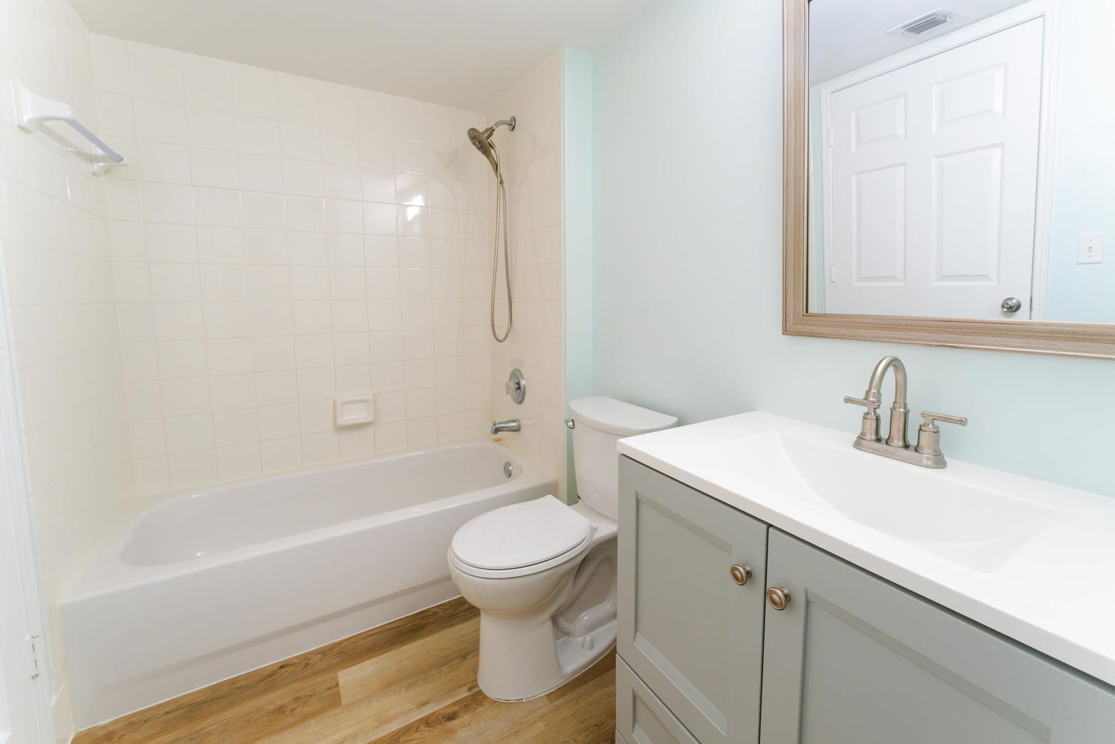 236 Village Boulevard 1304, Tequesta, FL 33469 photo 4