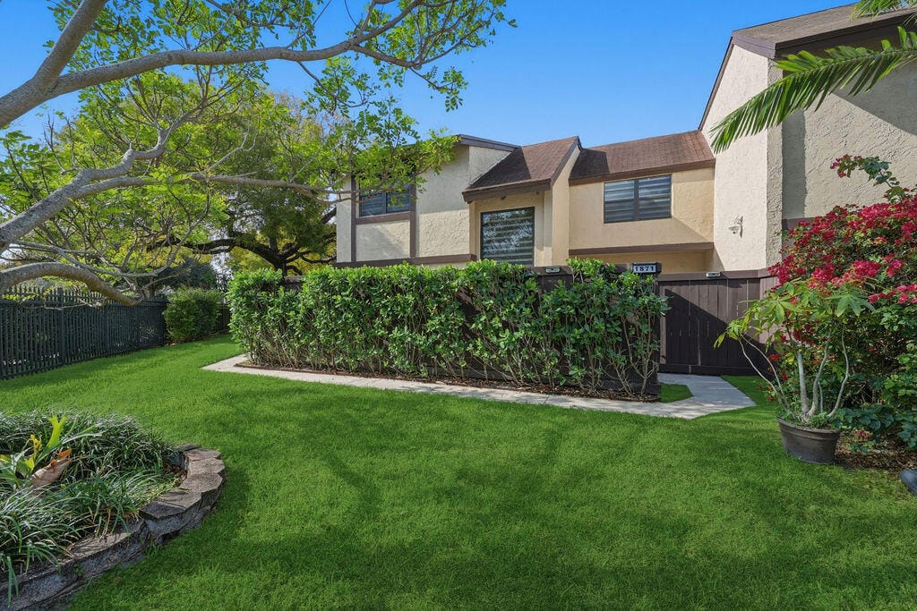 1871 Bayberry Drive 1871, Pembroke Pines, FL 33024