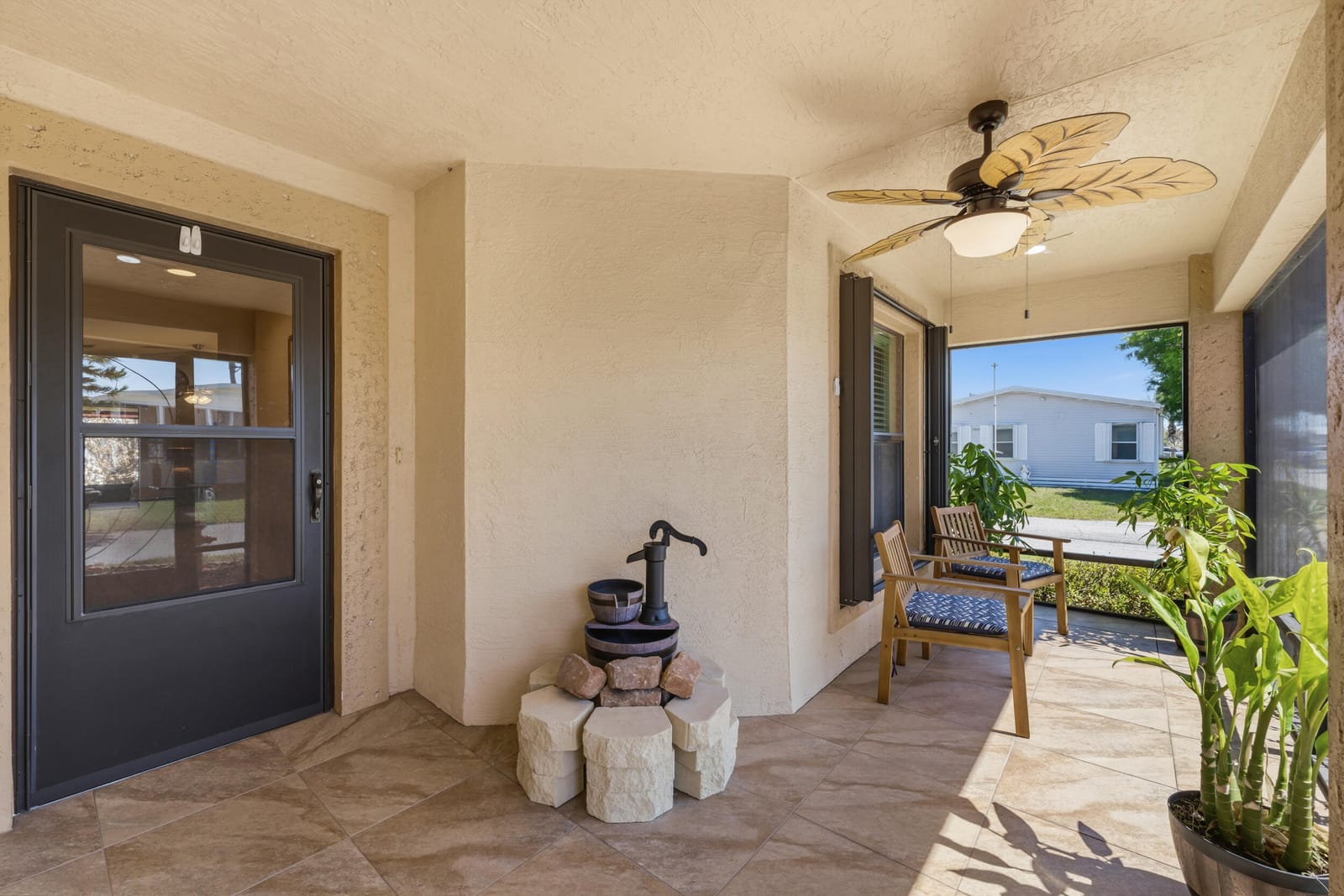 6700 Dulce Real Avenue — photo 2