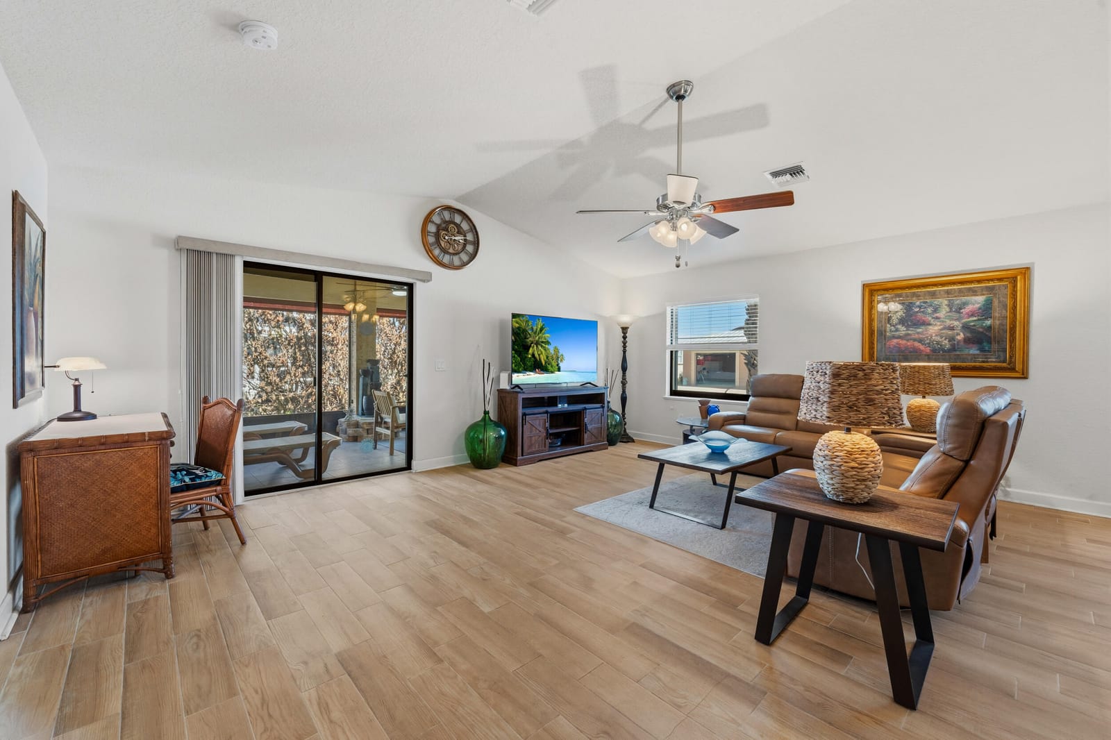 6700 Dulce Real Avenue — photo 11