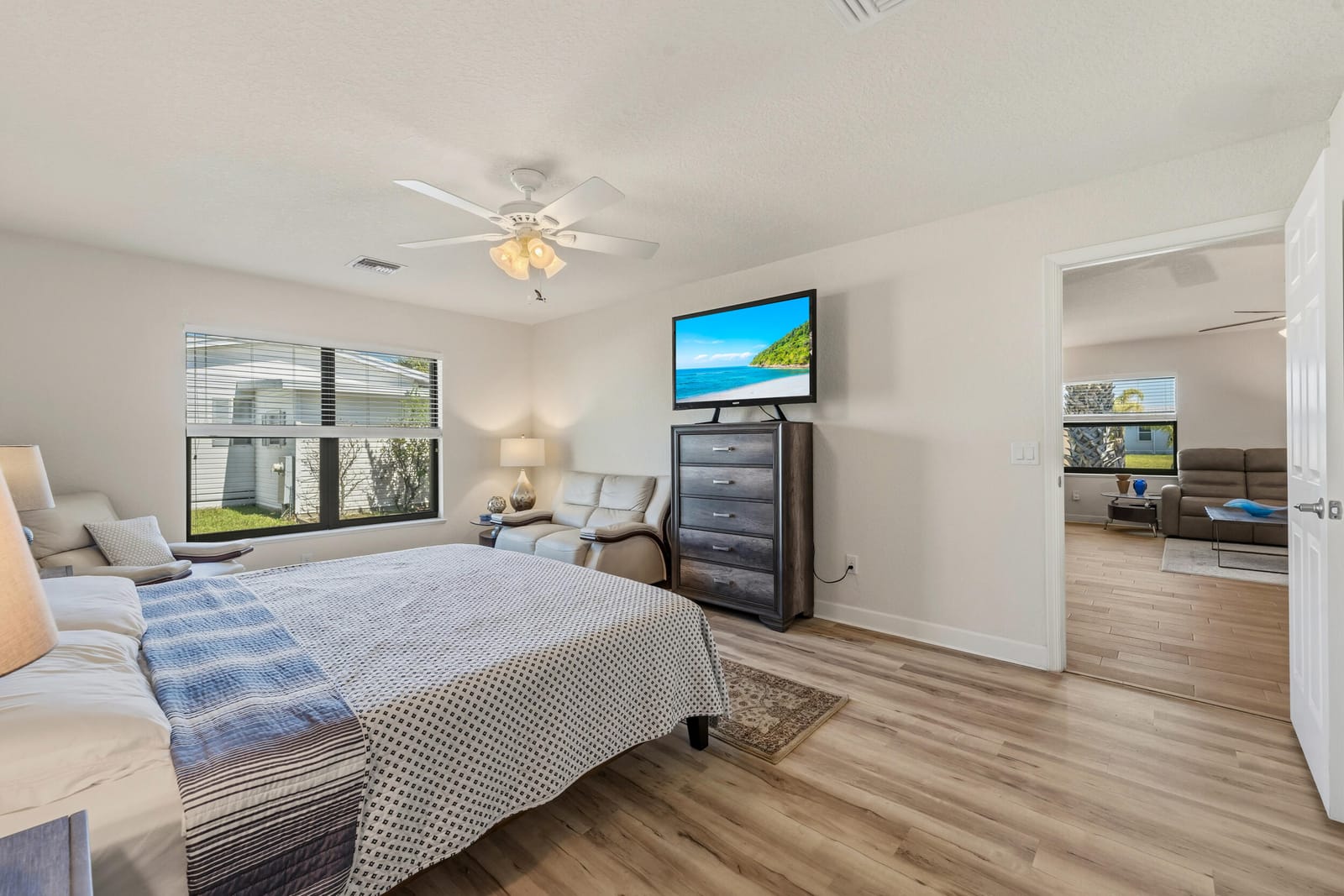 6700 Dulce Real Avenue — photo 12