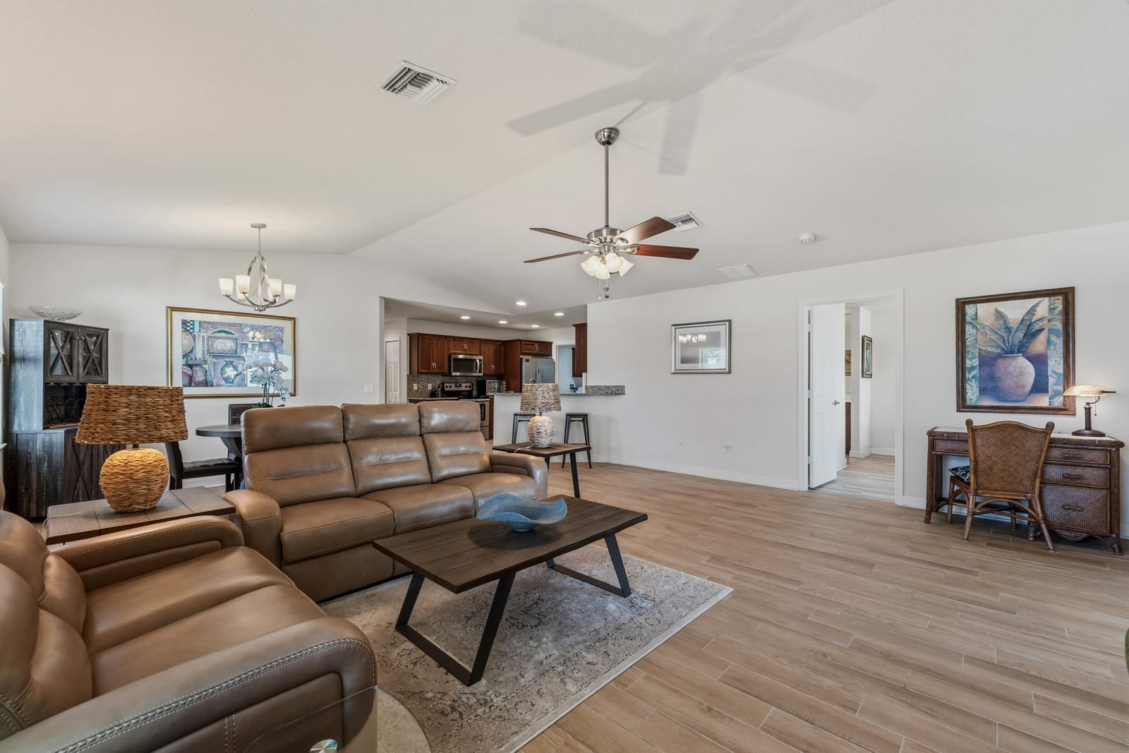 6700 Dulce Real Avenue — photo 5