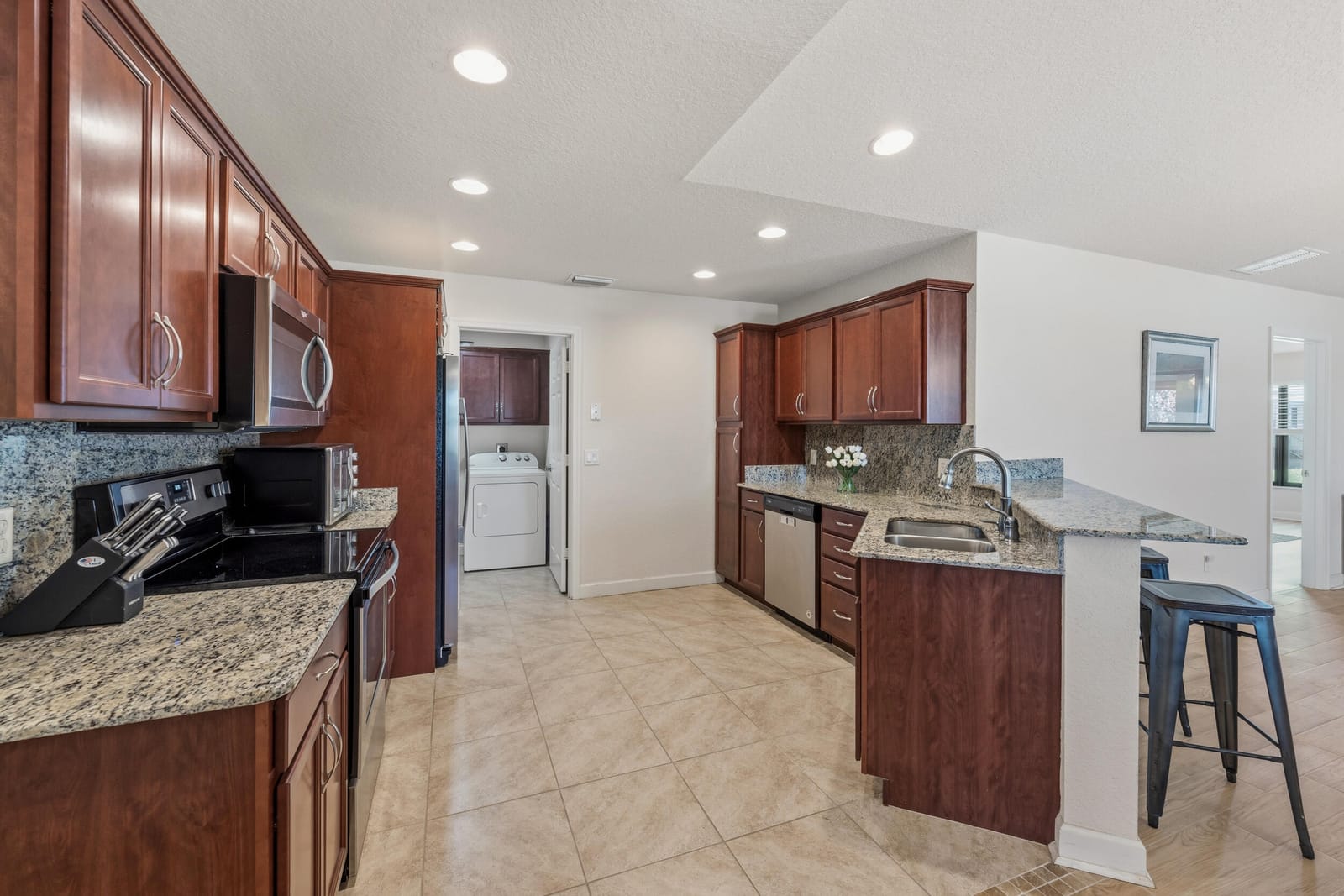 6700 Dulce Real Avenue — photo 6