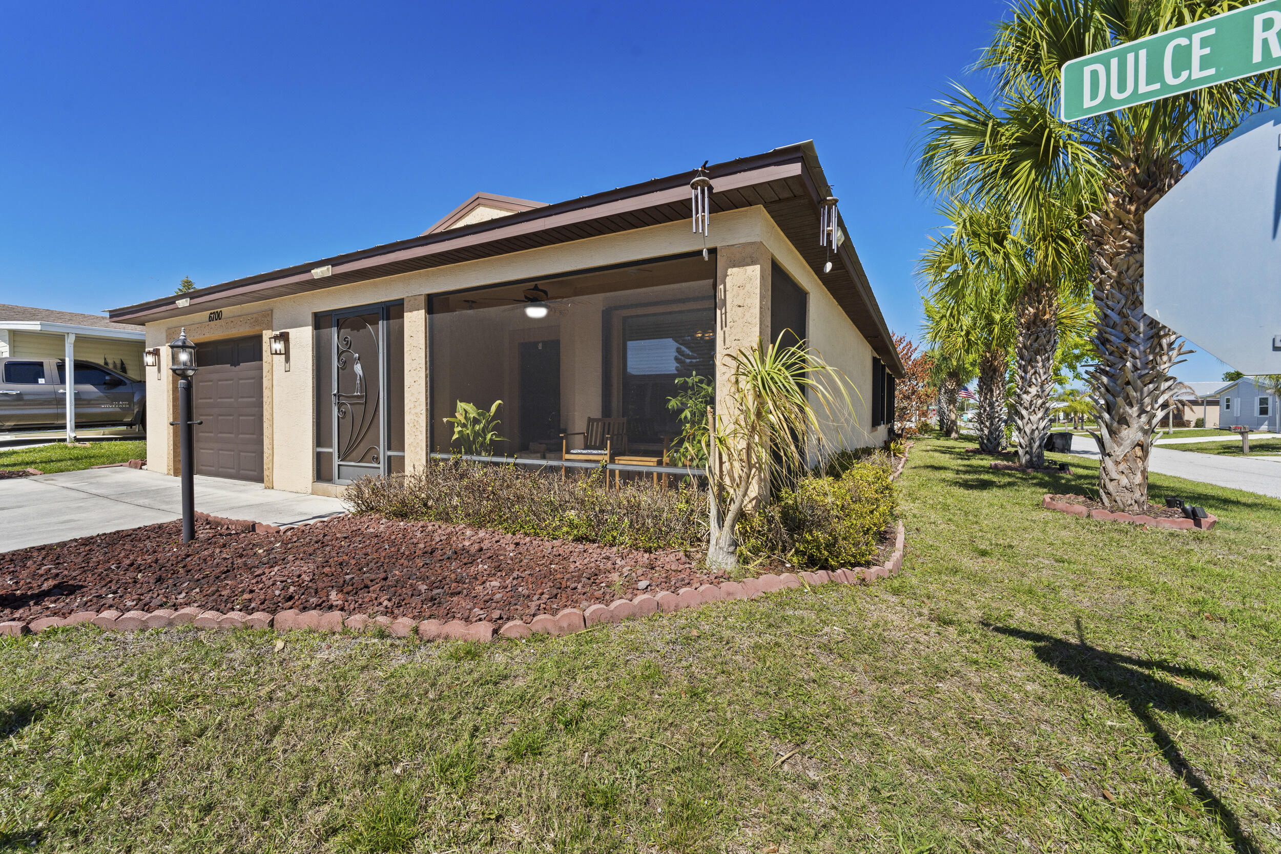 6700 Dulce Real Avenue, Fort Pierce, FL 34951, Fort Pierce