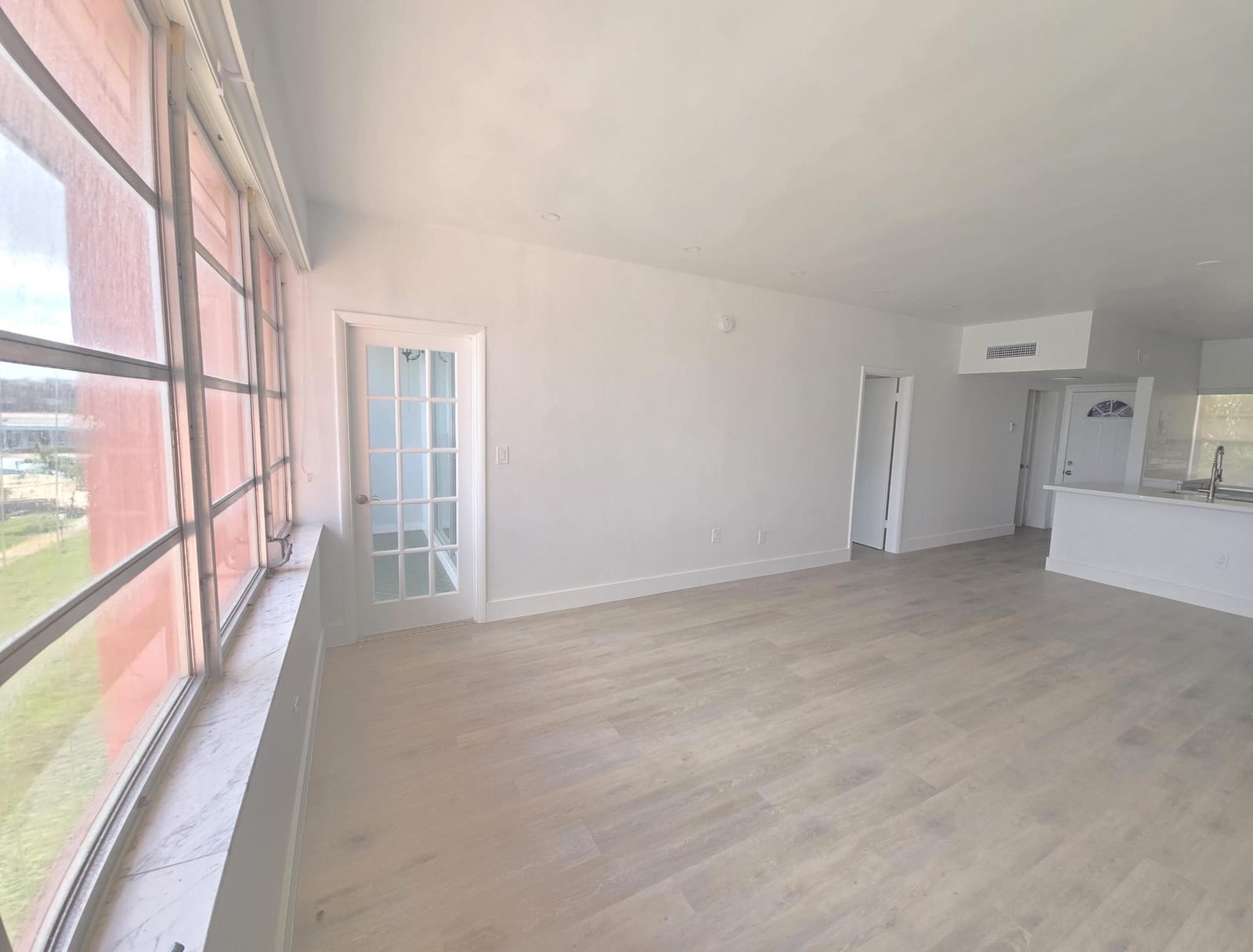 18555 NE 14th Avenue 709 — photo 11