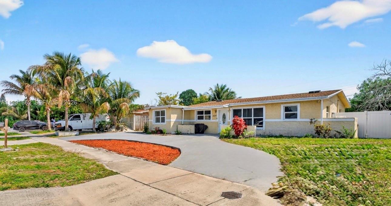 4200 NE 4th Avenue, Deerfield Beach, FL 33064