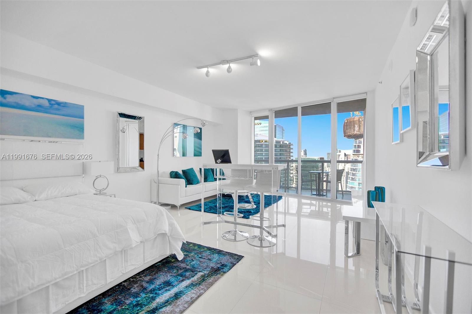 475 Brickell Avenue 5010, Miami, FL 33131, Miami