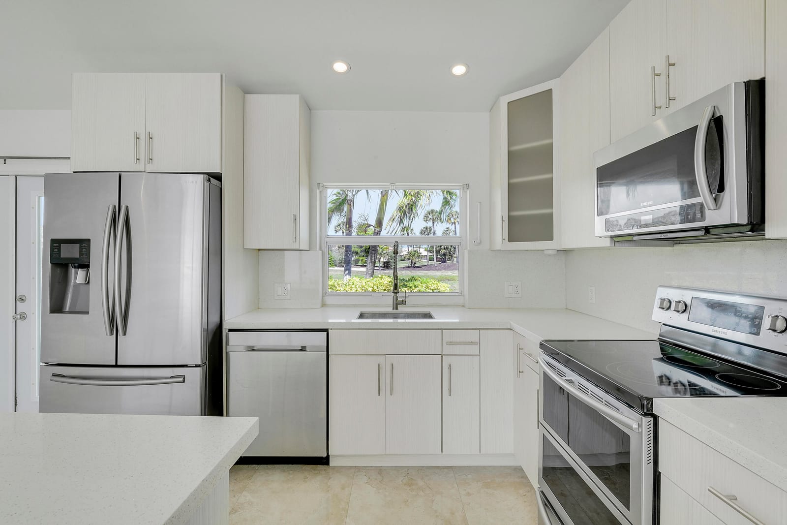 3703 Mykonos Court — photo 5