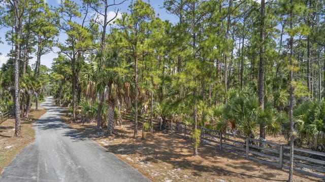 1340 Arabian Drive, Loxahatchee, FL 33470