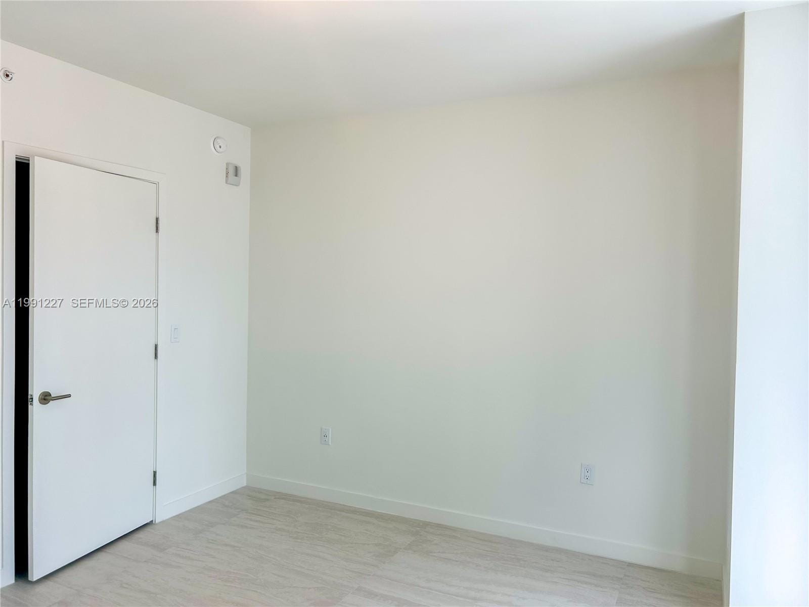 77 SE 5th Street 3614 — photo 12