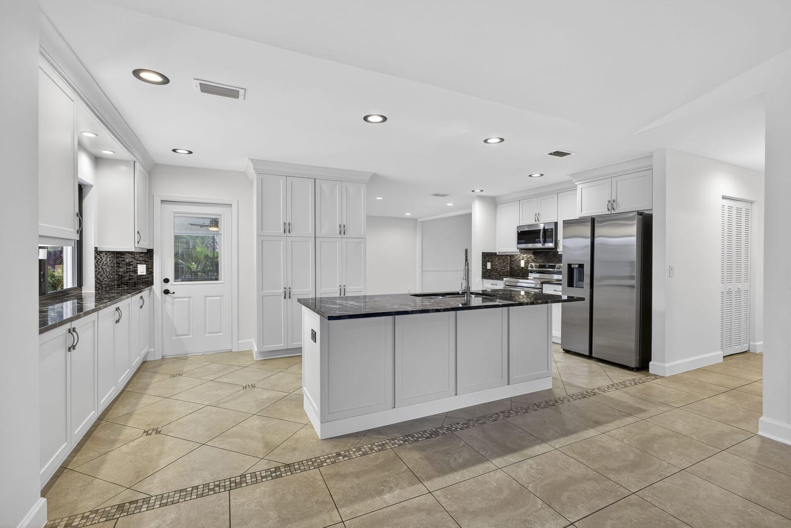 1776 The 12th Fairway, Wellington, FL 33414 photo 15
