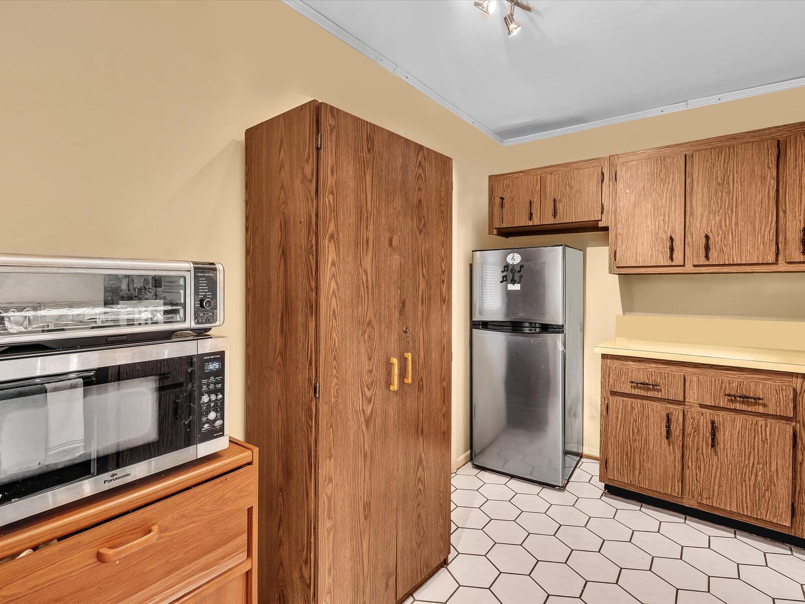 2800 NW 56th A404, Lauderhill, FL 33313 photo 7