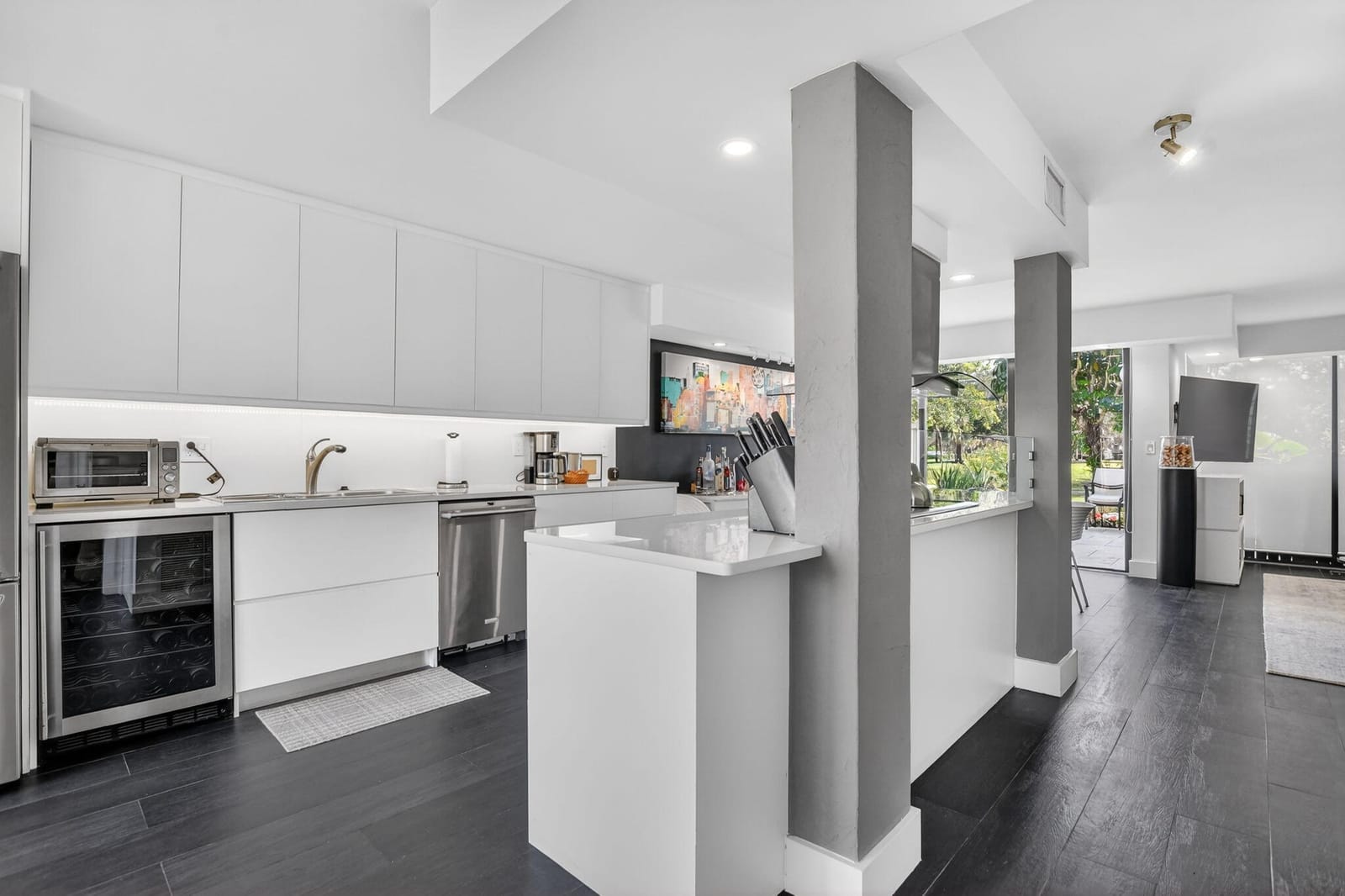 2306 Bridgewood Drive — photo 9