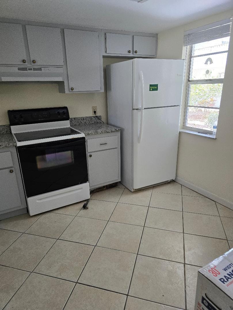 2302 Sunrise Boulevard, Fort Pierce, FL 34982 photo 2