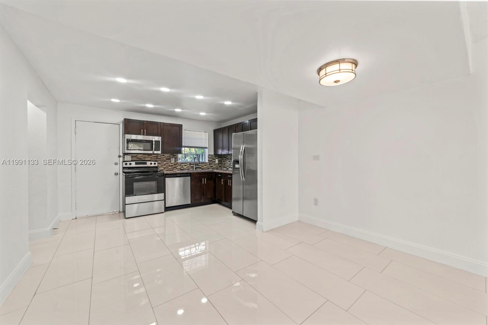 1560 NE 151st Street 103 — photo 7