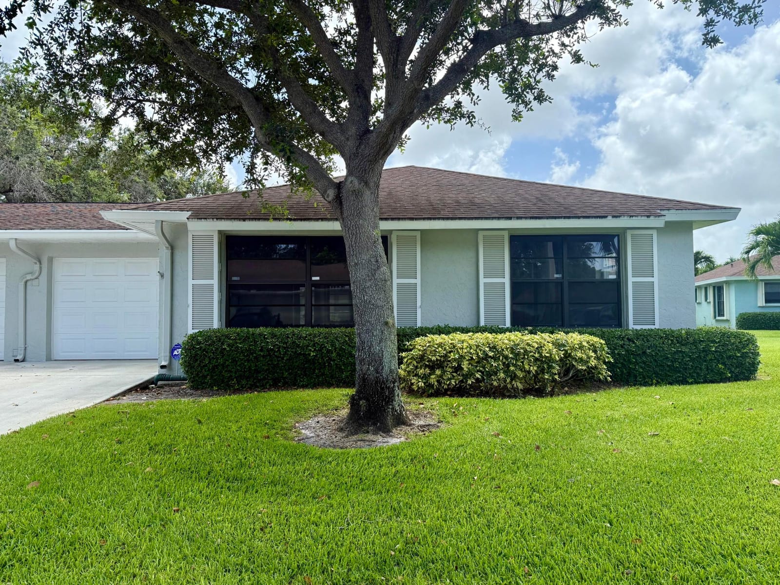 9890 Pecan Tree Drive B — photo 2