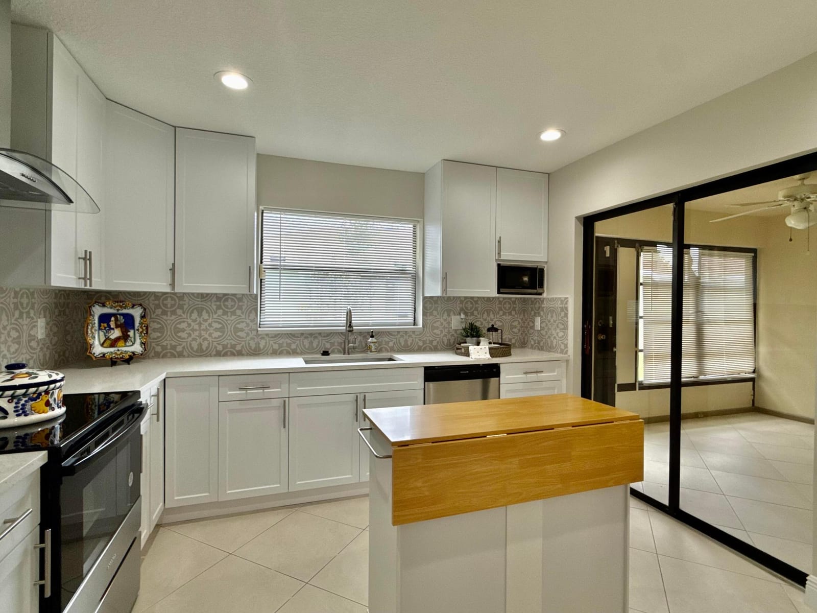 9890 Pecan Tree Drive B — photo 5