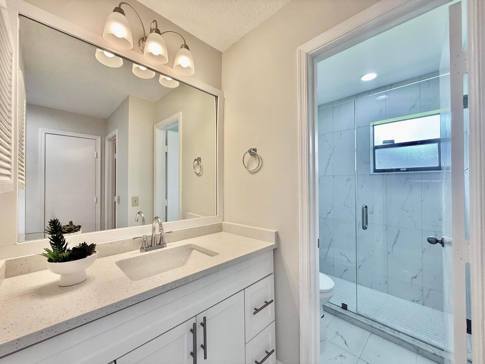 9890 Pecan Tree Drive B — photo 9