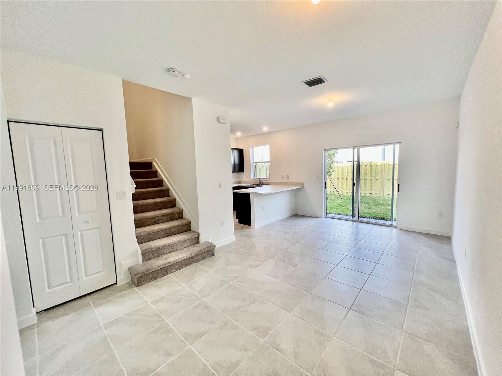 1864 SE 27th Road 1864, Homestead, FL 33035, Homestead