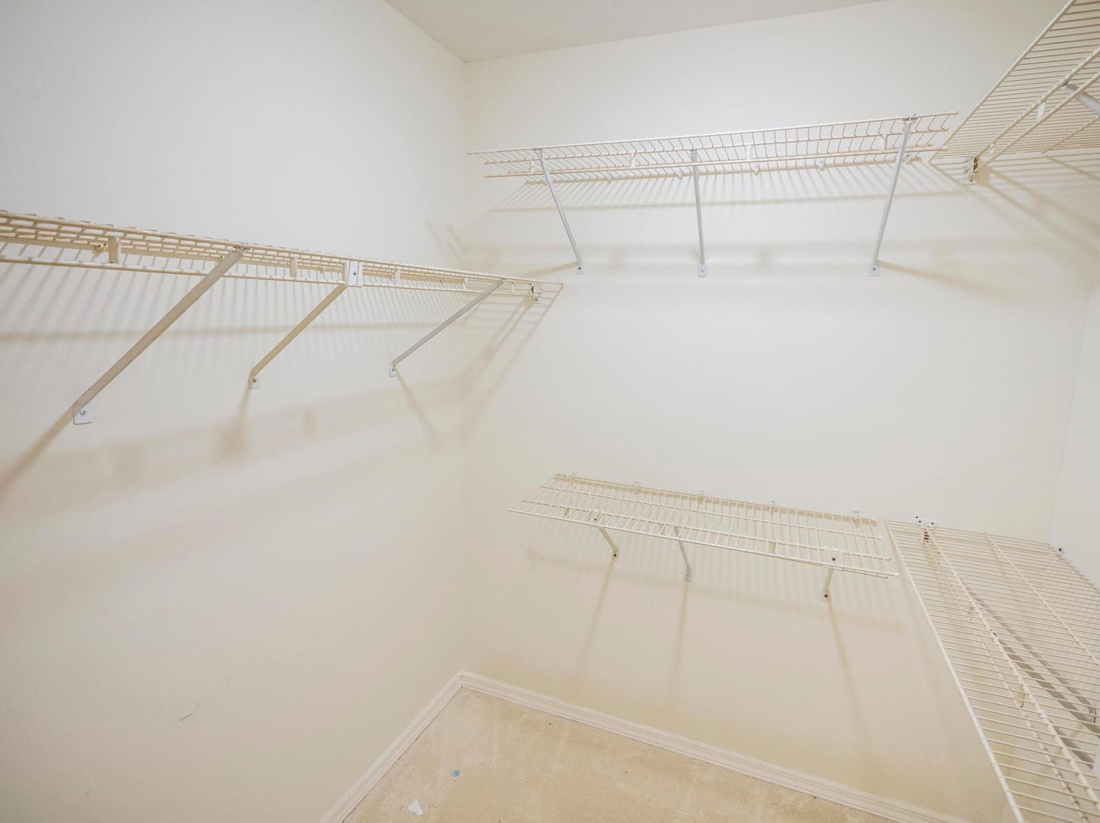 6776 SE Yorktown Drive — photo 8
