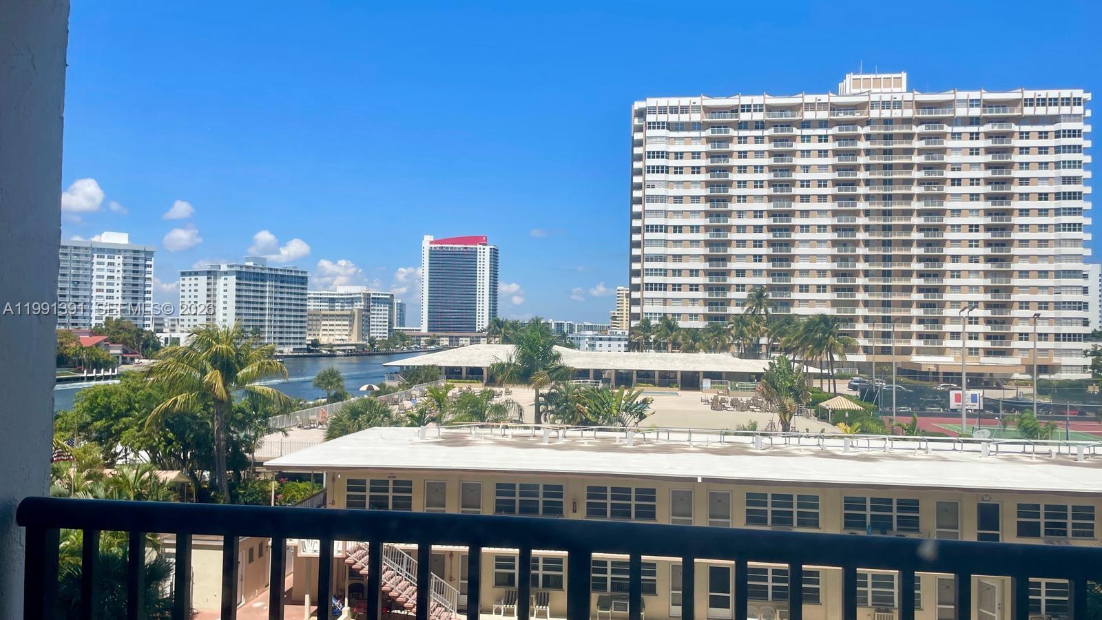 2017 Ocean Drive 405W, Hallandale Beach, FL 33009, Hallandale Beach