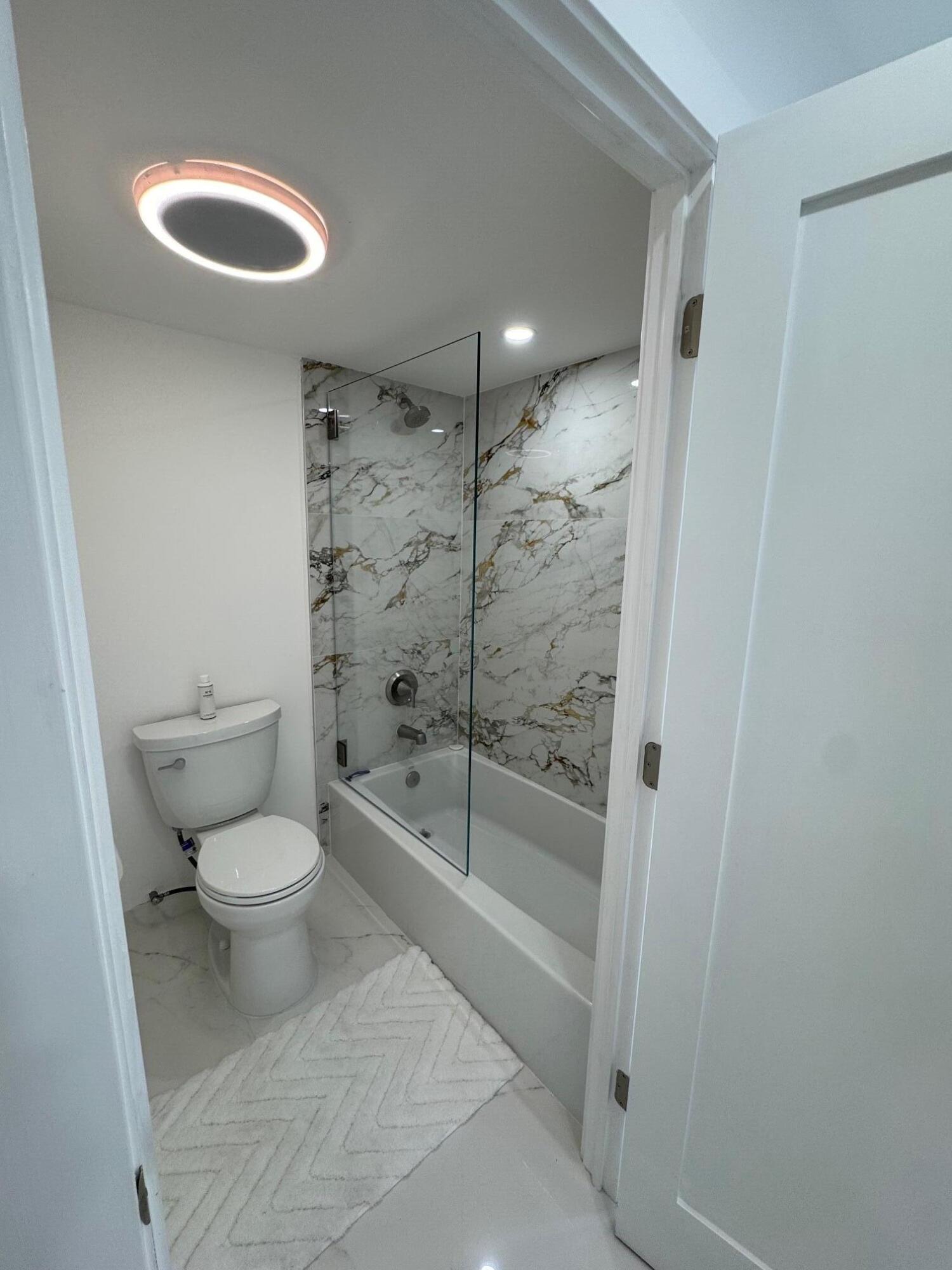 20515 E Country Club Drive 1442, Miami, FL 33180, Miami