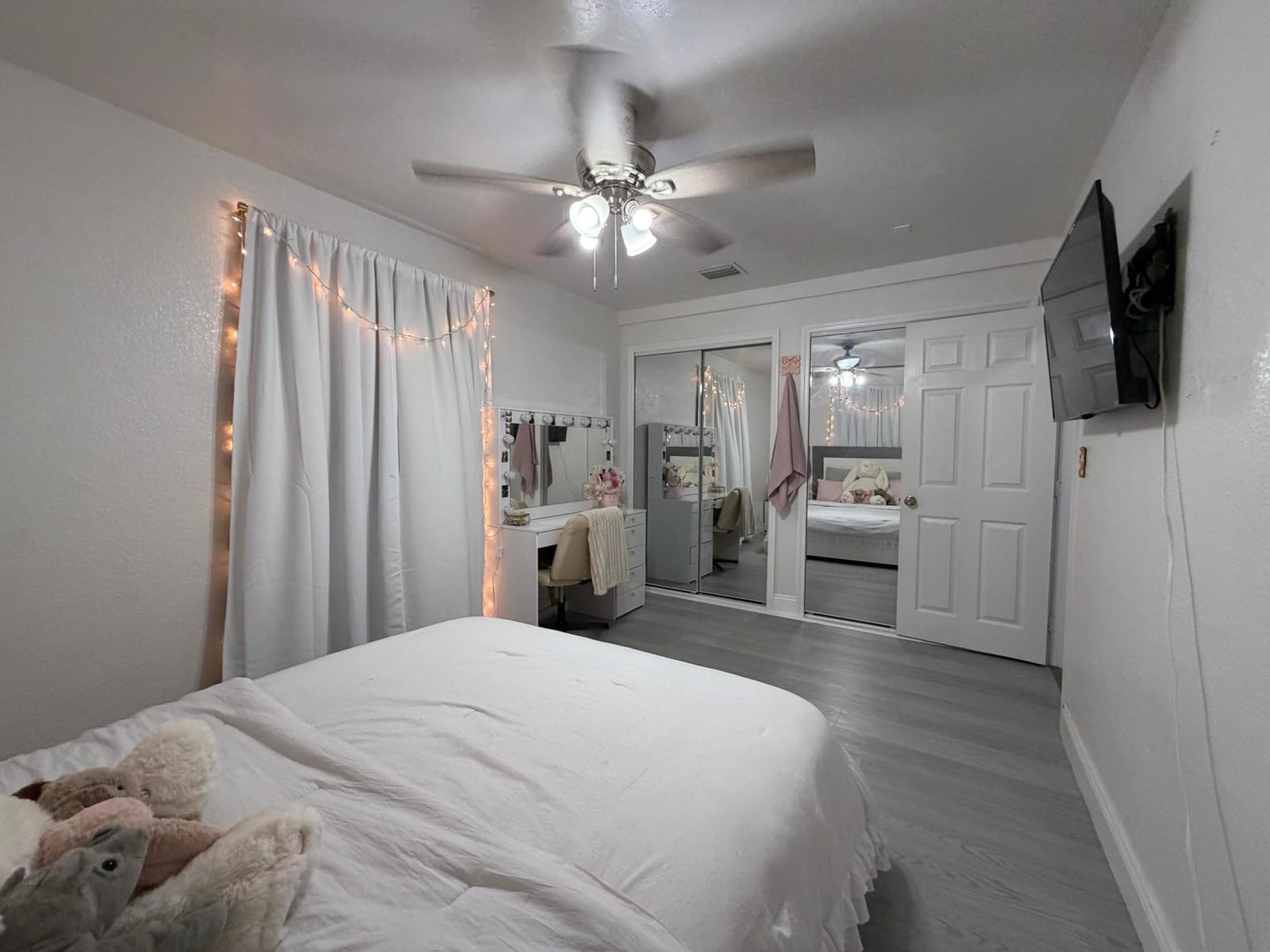 709 Caddie Place, West Palm Beach, FL 33409 photo 14