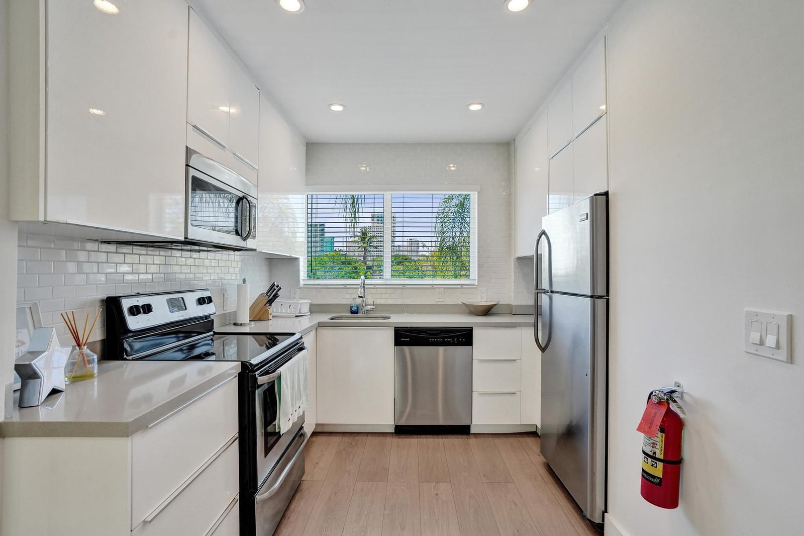 1415 SE 2nd Street 1-4, Fort Lauderdale, FL 33301 photo 11