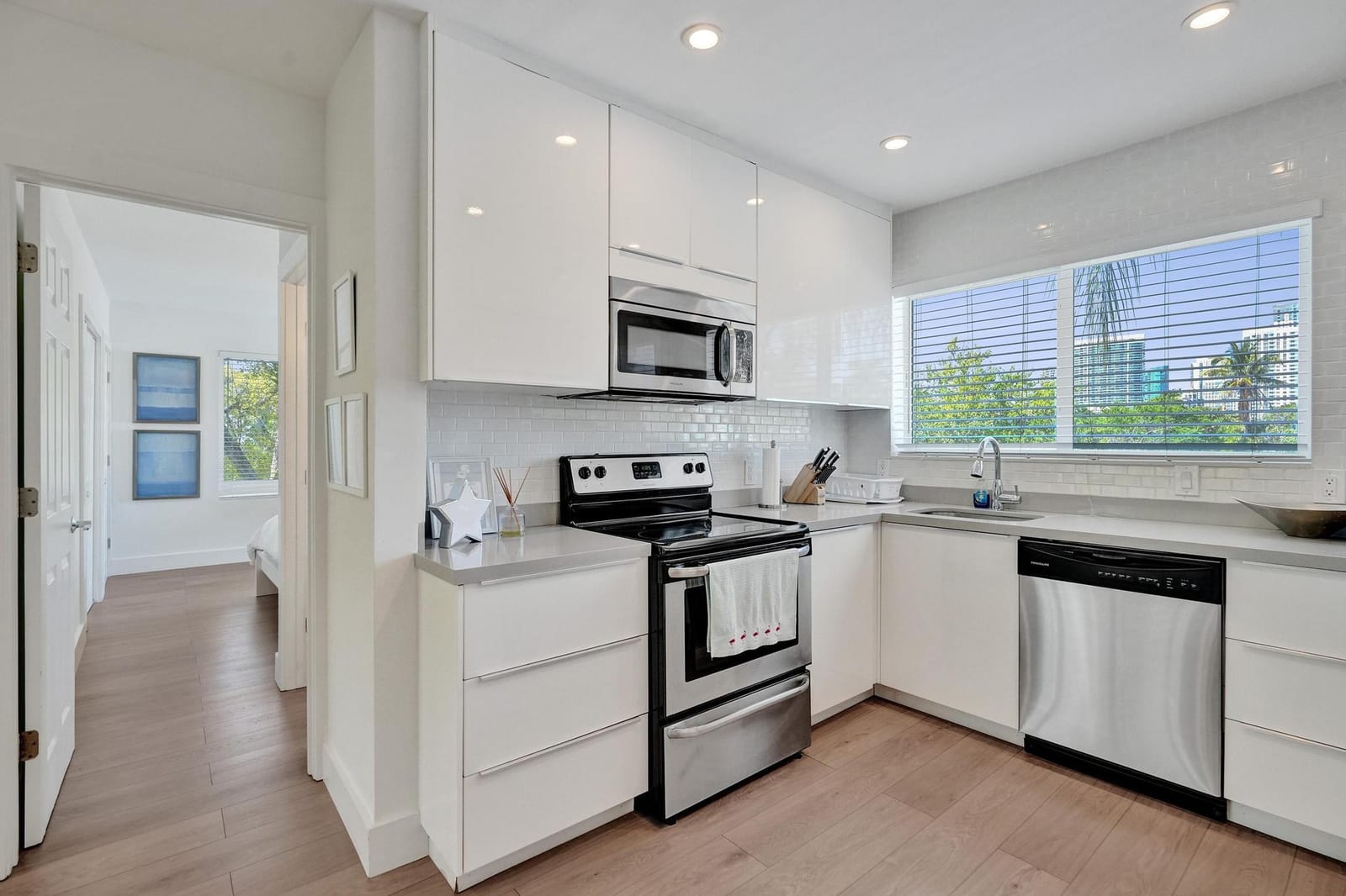 1415 SE 2nd Street 1-4, Fort Lauderdale, FL 33301 photo 13